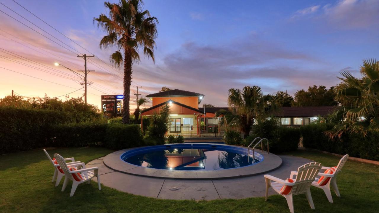 Country Leisure Motor Inn Ντούμπο Εξωτερικό φωτογραφία