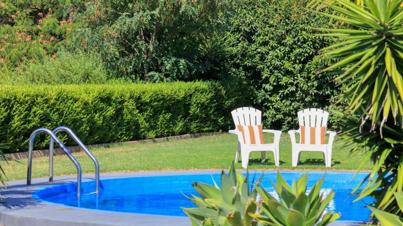 Country Leisure Motor Inn Ντούμπο Εξωτερικό φωτογραφία